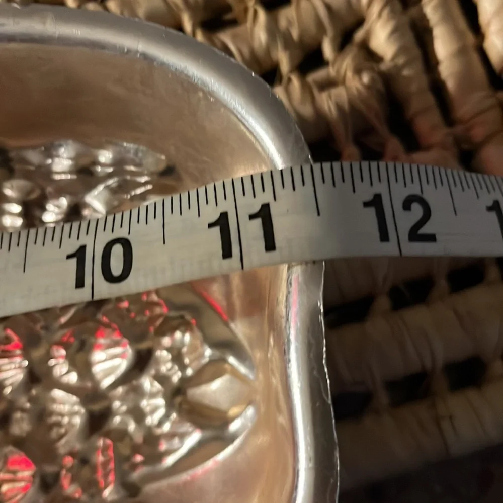 Vintage Aluminum Pineapple Shaped Jello/Cake Mold - Picture 8 of 8